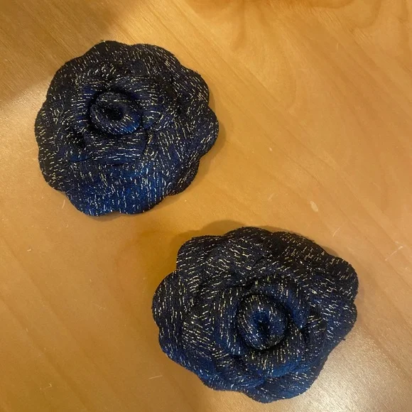 Authentic Chanel Ribbons and Camellia Flowers Bundle of 6 - Picture 2 of 15